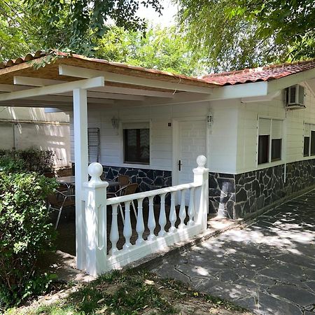 Bungalows & Albergue La Playa Логроньо Екстериор снимка