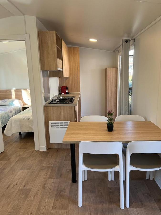Bungalows & Albergue La Playa Логроньо Екстериор снимка